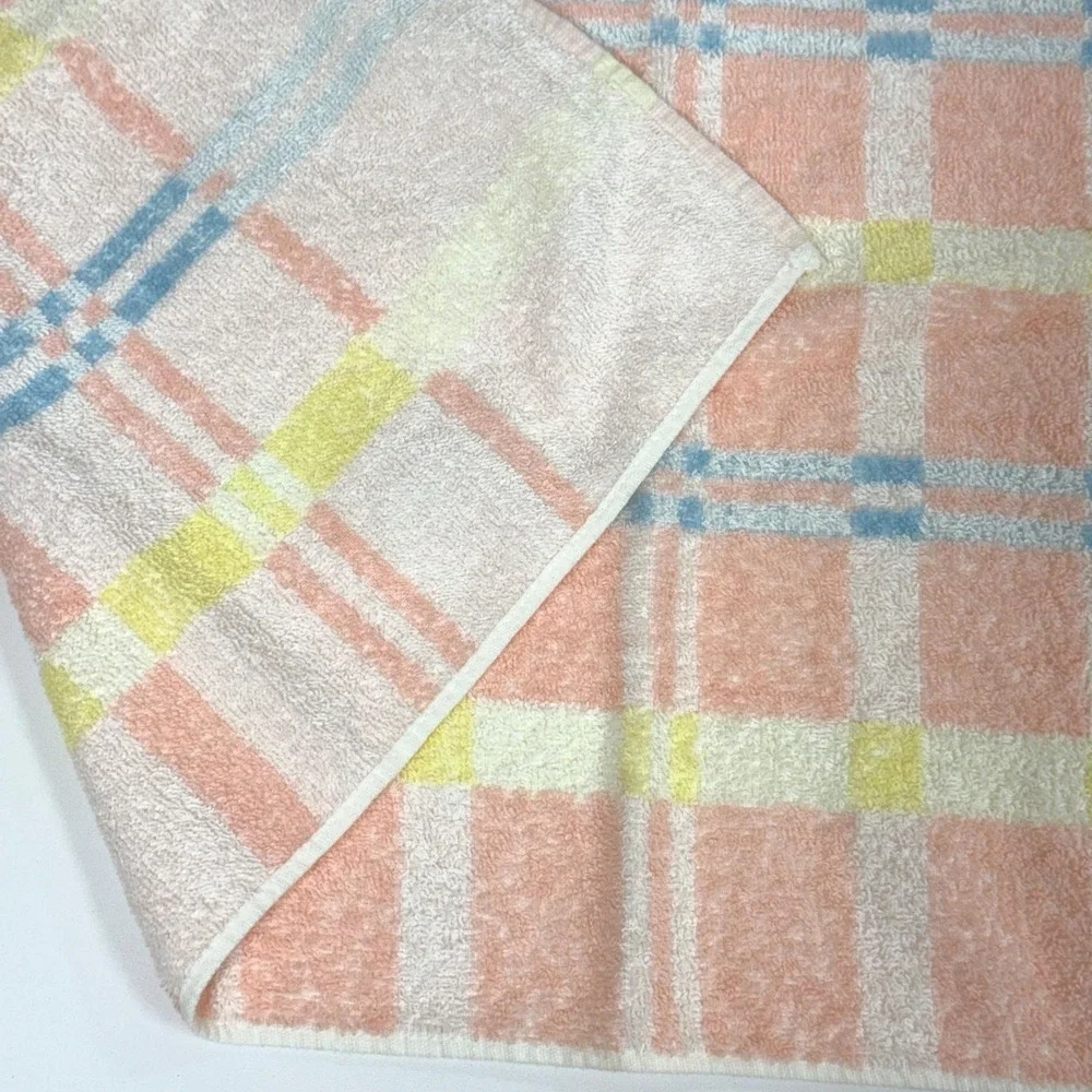 Vintage Haynes plaid towel set